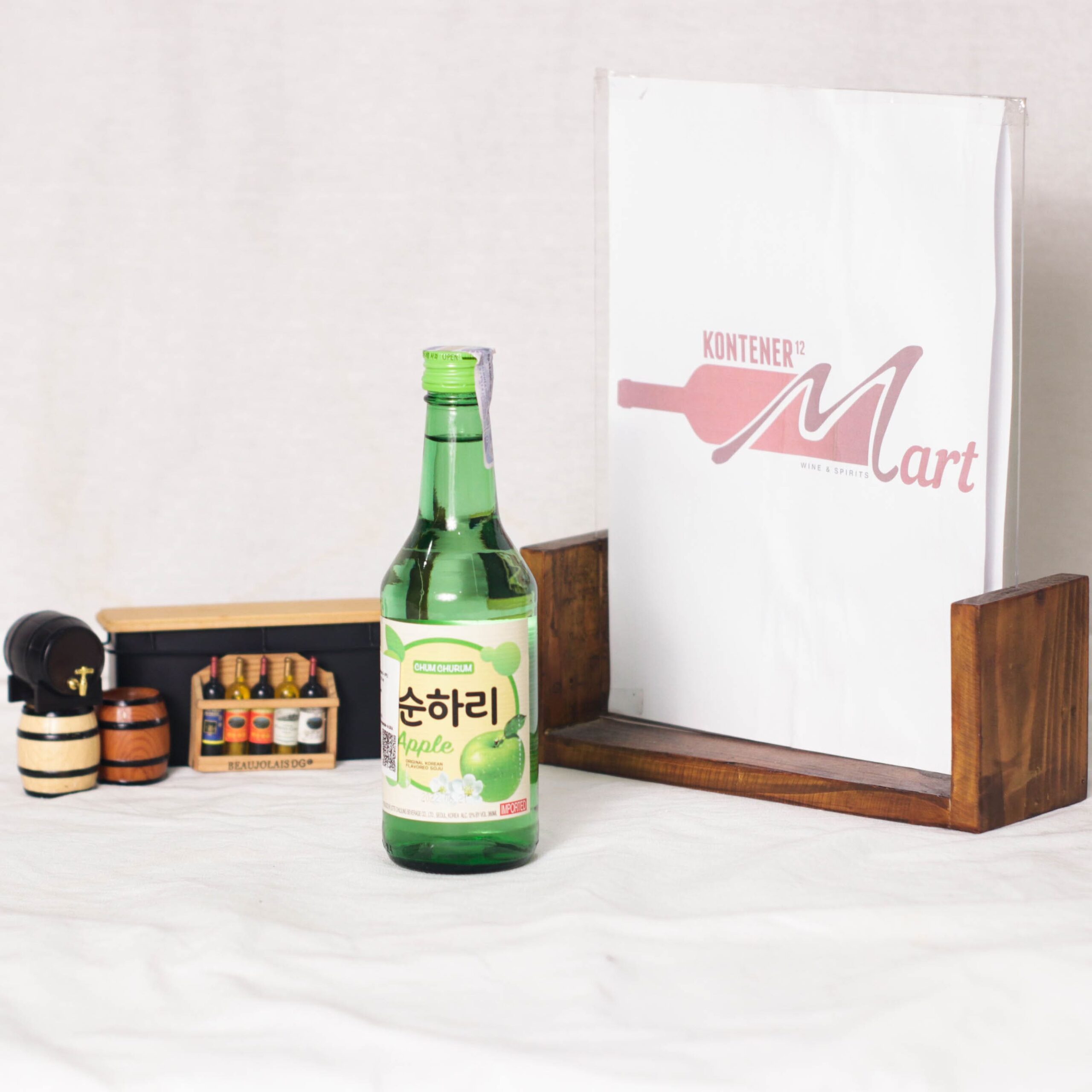 Chum Churum Apple Soju Korea