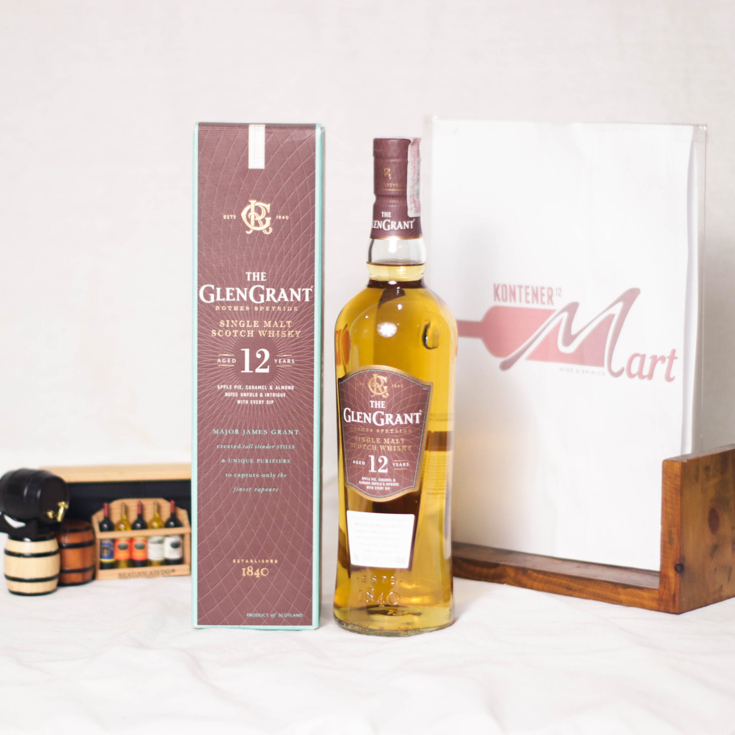 Glen Grant 12 Aged Years Speyside Single Malt Scotch Whisky