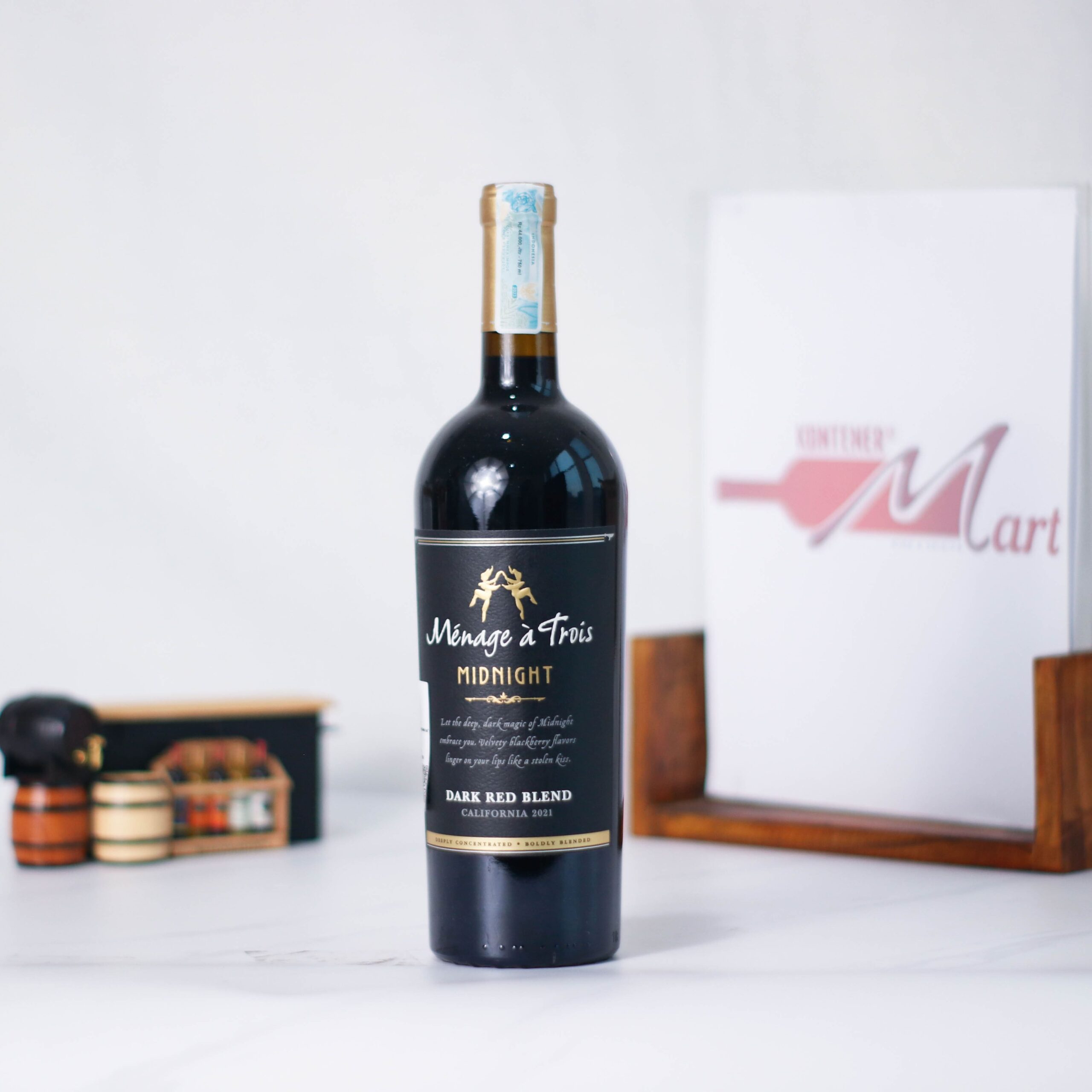 Menage A Trois Midnight RedBlend Red Wine USA