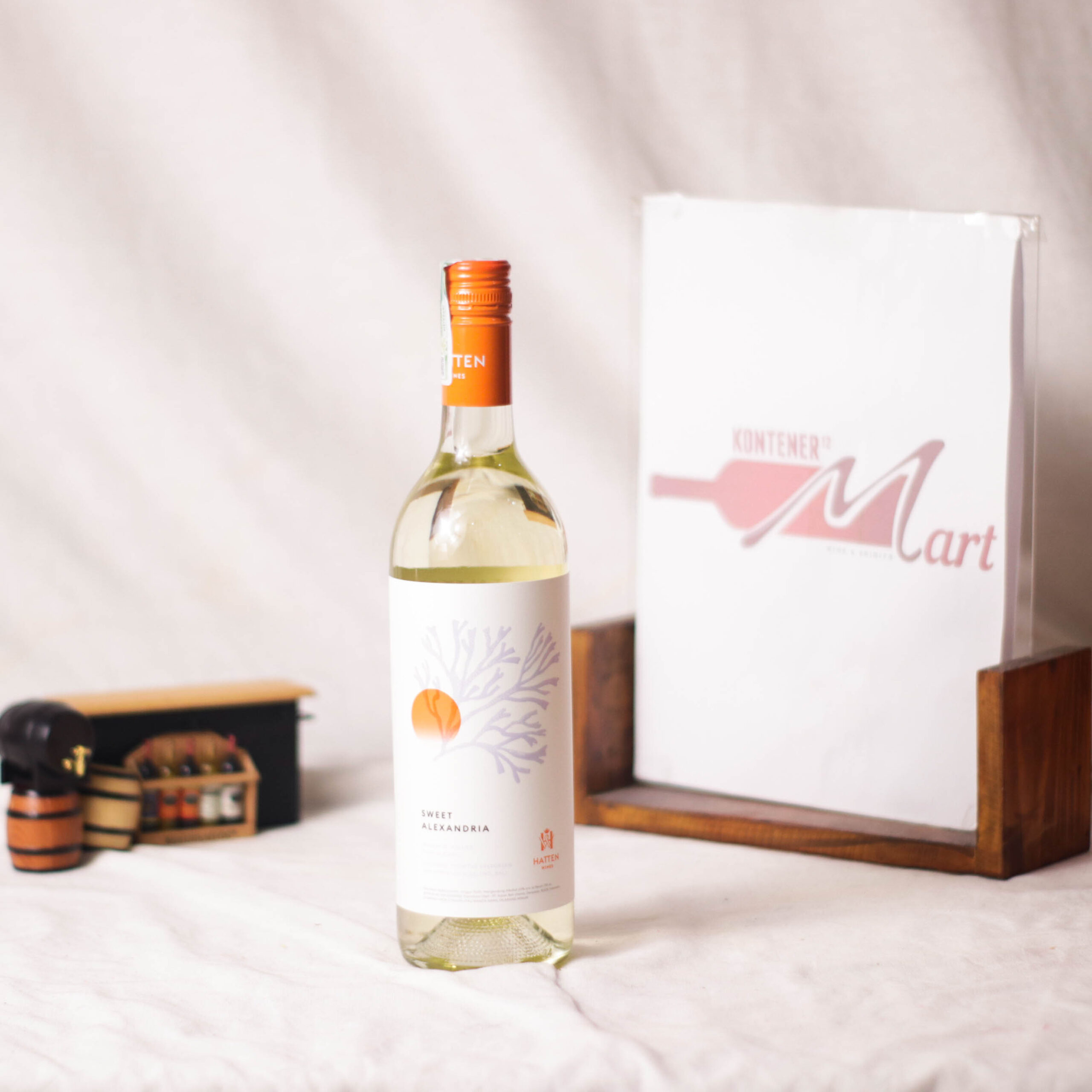 Hatten Wine - Sweet Alexandria White Wine Bali