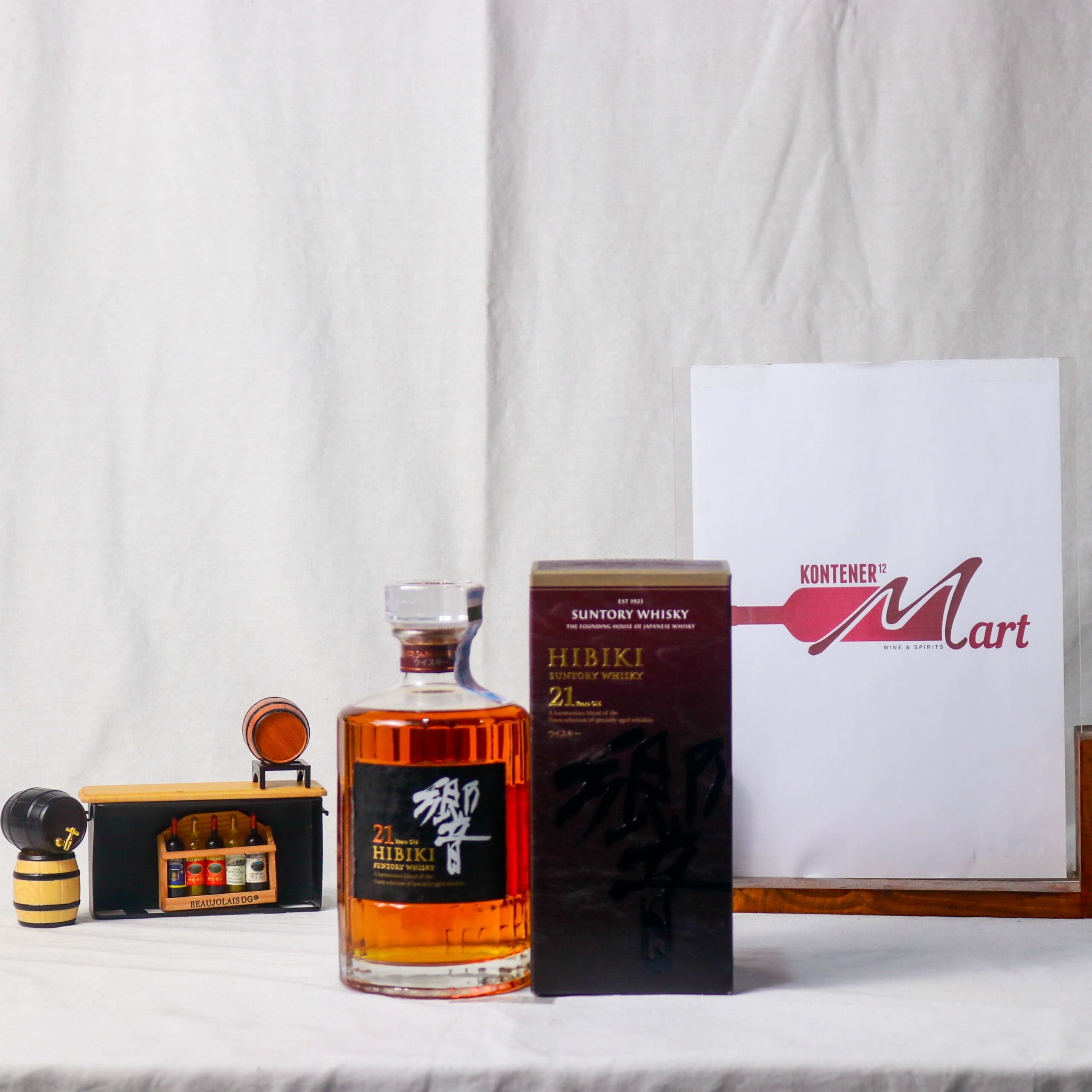 Hibiki 21 Years Old Suntory Whisky