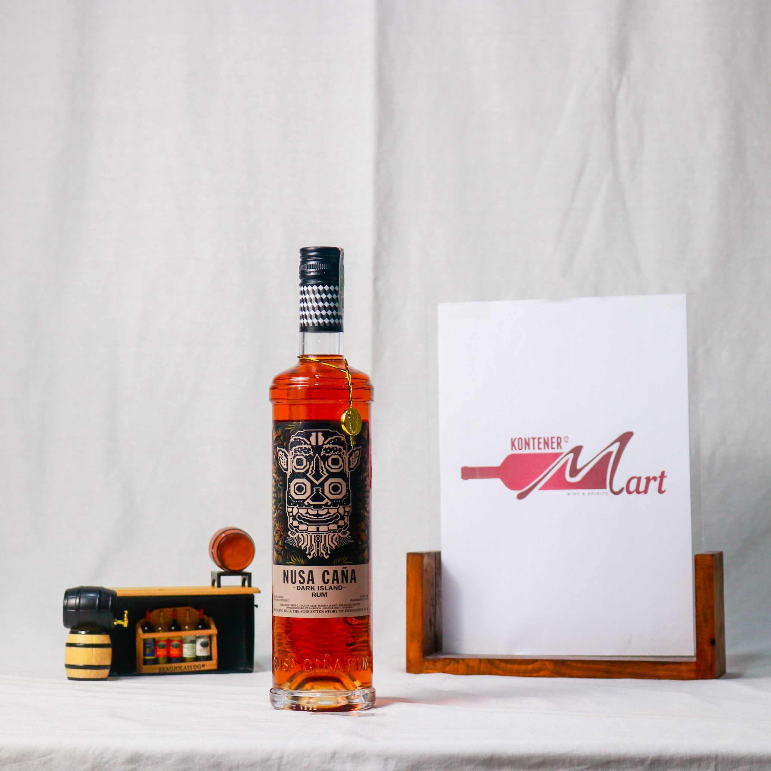 Nusa Cana Dark Island Rum