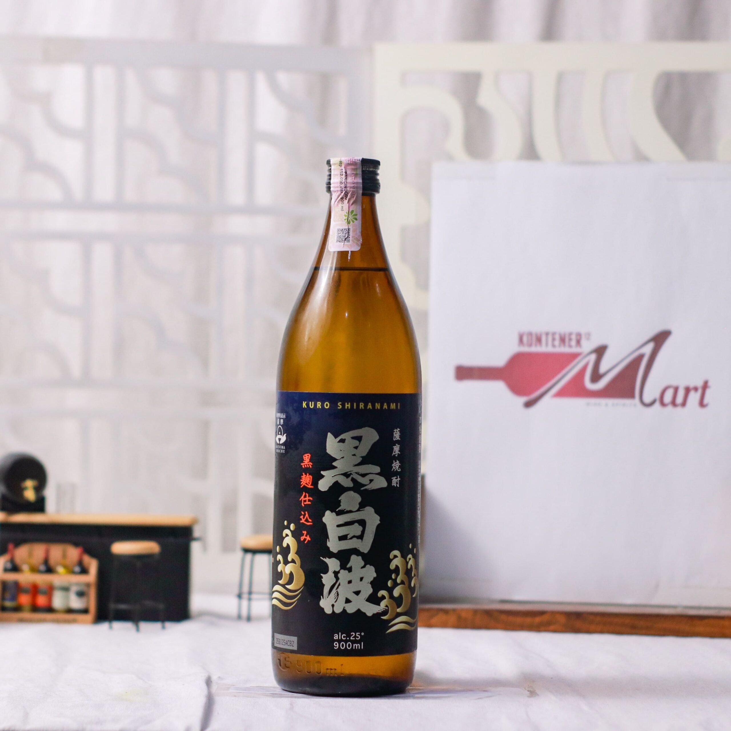 Shiranami Kuro Koji Jikomi Imo Shochu 900ml